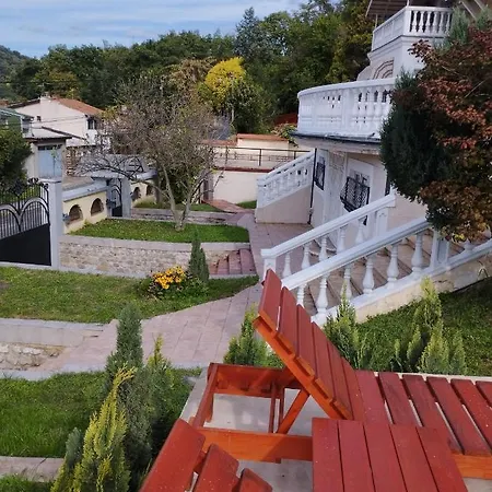 Vila Nissa
